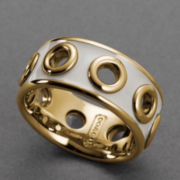 Coach Cream White and Gold Grommet Ring Size 7 - Picture 1 of 5
